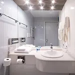 מלון Idea