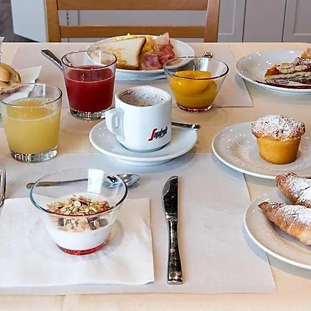 Hotell Idea Piacenza